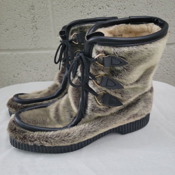Dunham | Shoes | Dunhams Eskipades 
